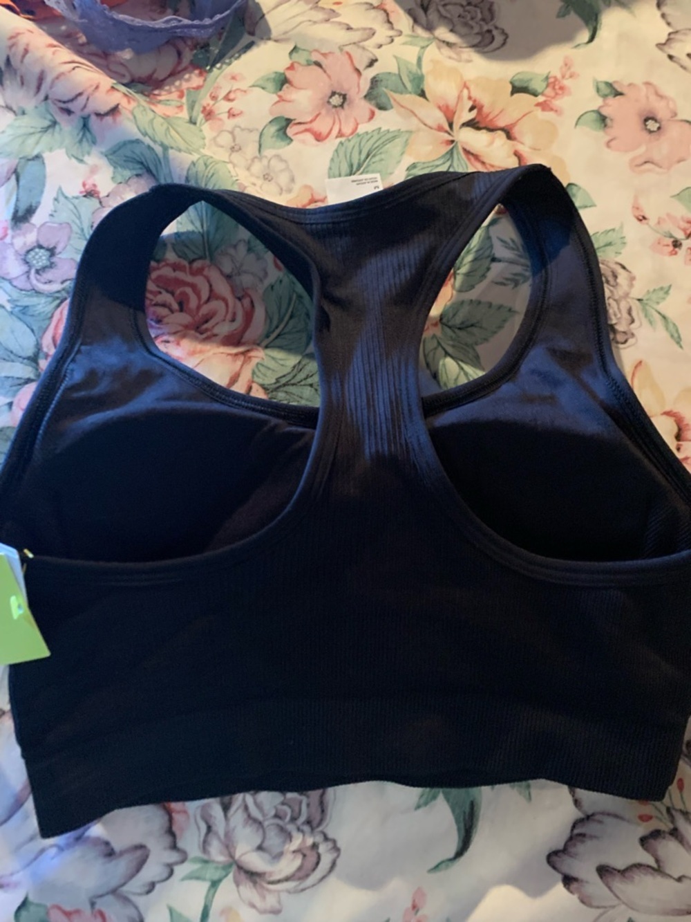 NWT all in motion Black Seamless Racerback Sports Bra Size Medium - Picture 4 of 5